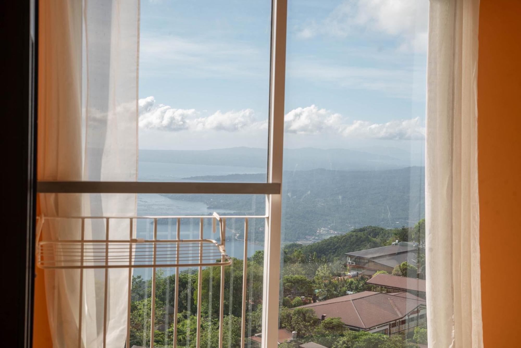 Wind Residences For Rent - Luiice Tagaytay City Eksteriør billede
