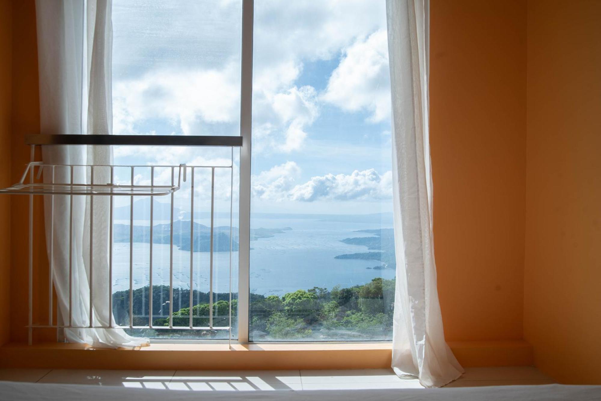 Wind Residences For Rent - Luiice Tagaytay City Eksteriør billede