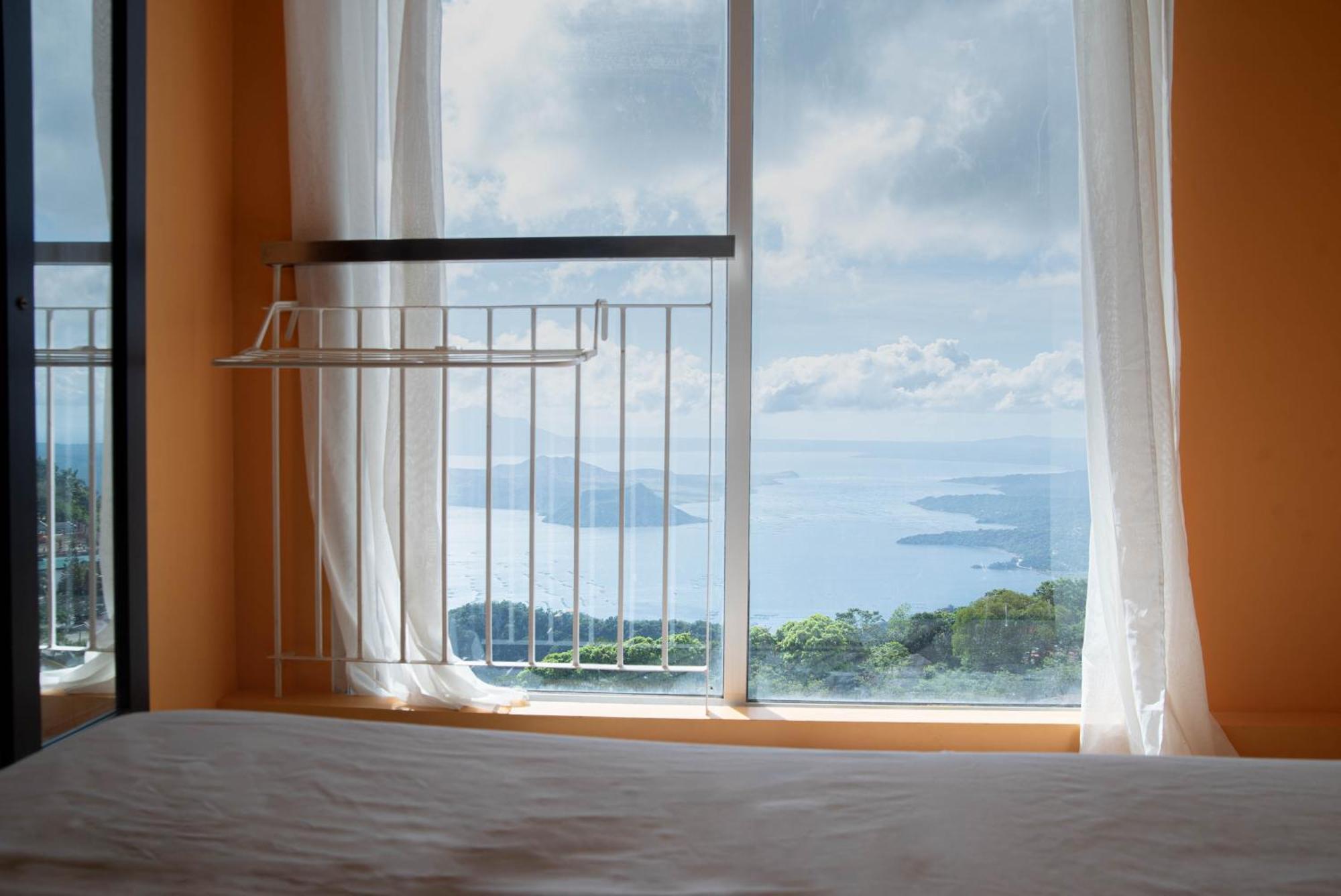 Wind Residences For Rent - Luiice Tagaytay City Eksteriør billede